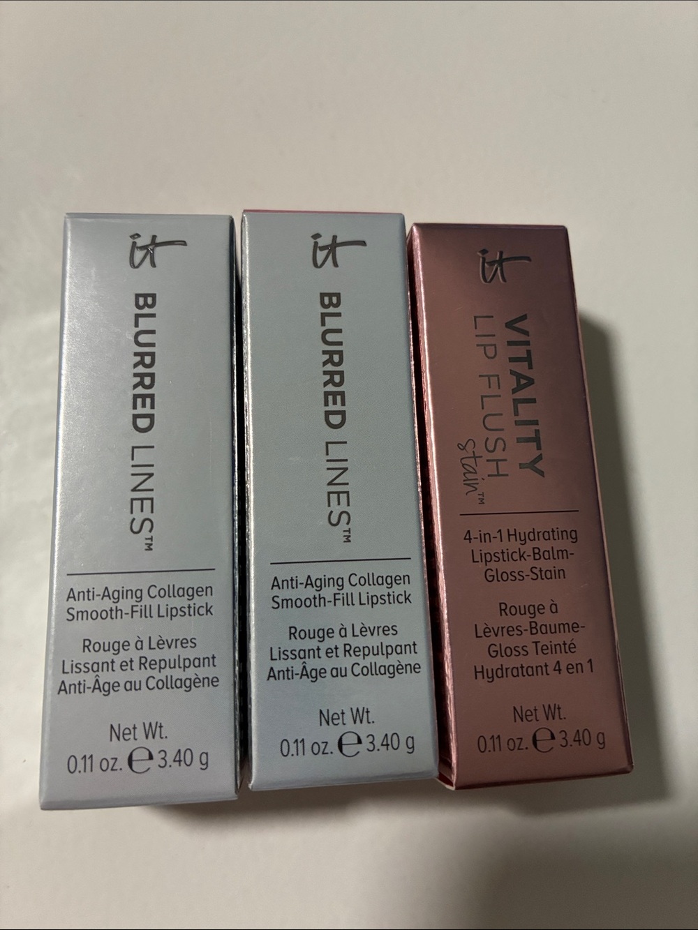 it cosmetics Blurred Lines & Vitality Lip Flush Trio in Silver and Rose Gold
